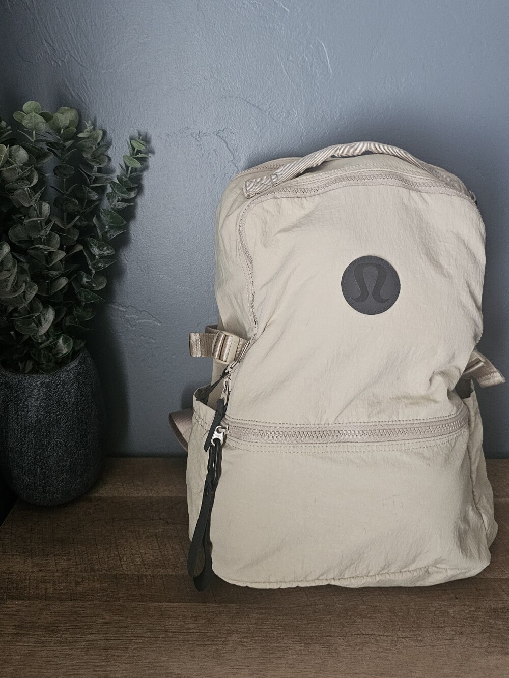 Lululemon Backpack - Picture 8 of 8